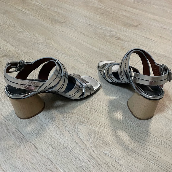 Spring fling 💐 Buy-
PROENZA SCHOULER Metallic Silver Sandals - Picture 7 of 8